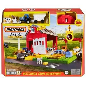 Matchbox Playset, Action Drivers Farm Adventure with 1:64 Scale Tractor
